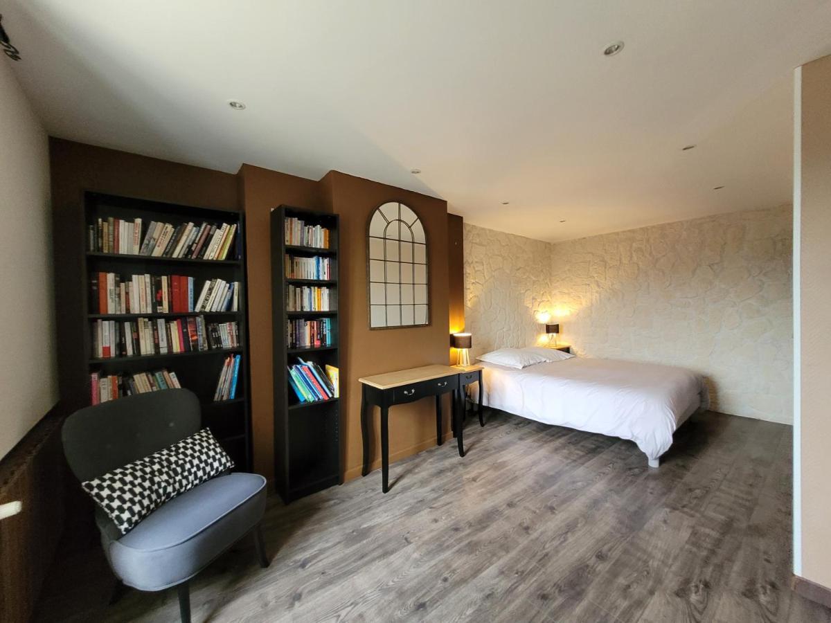 Les Bords De Loire Apartment Veuves Ngoại thất bức ảnh